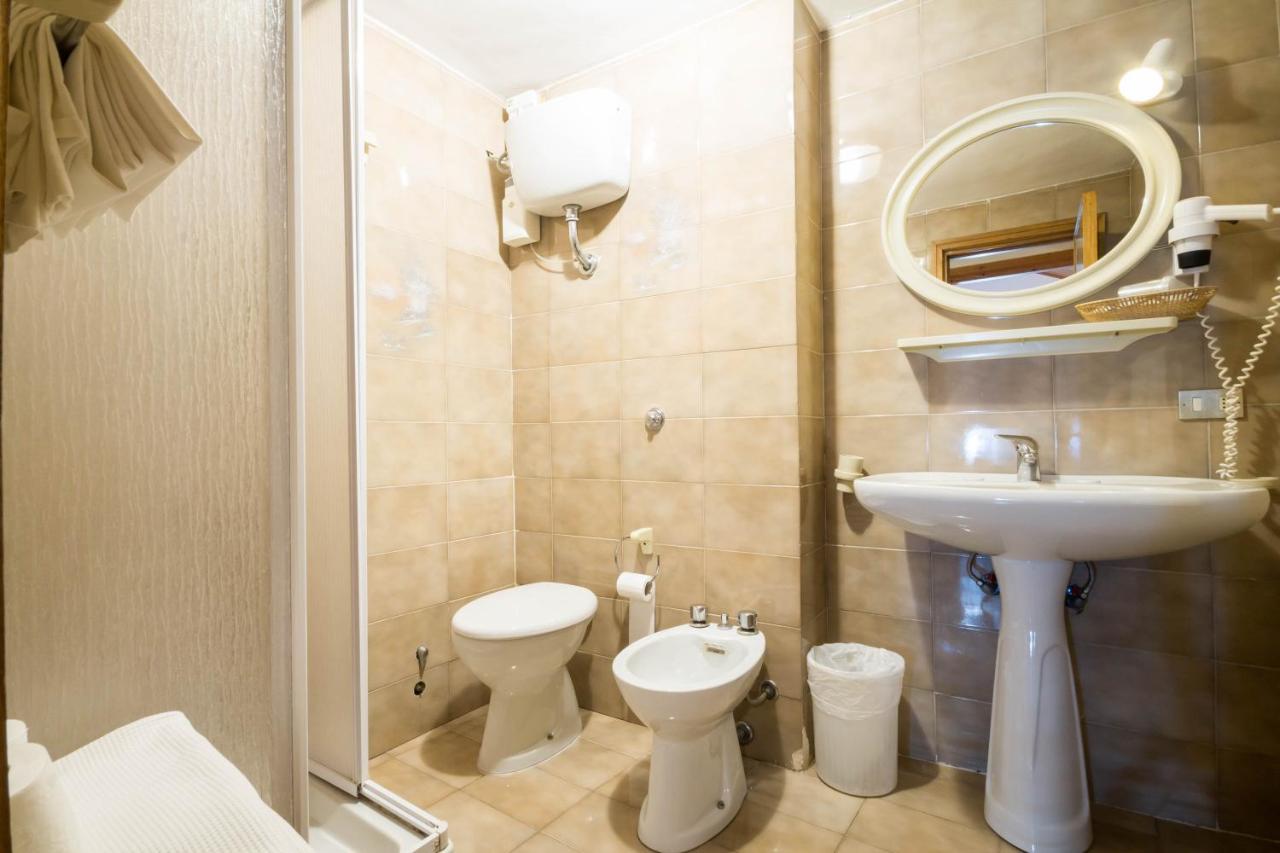 Hotel Alle Vecchie Arcate Pescasseroli Dış mekan fotoğraf